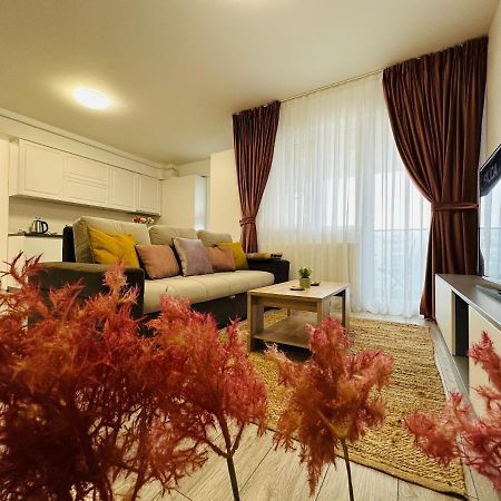 Cozy Living Near Palas Mall Iasi Bagian luar foto